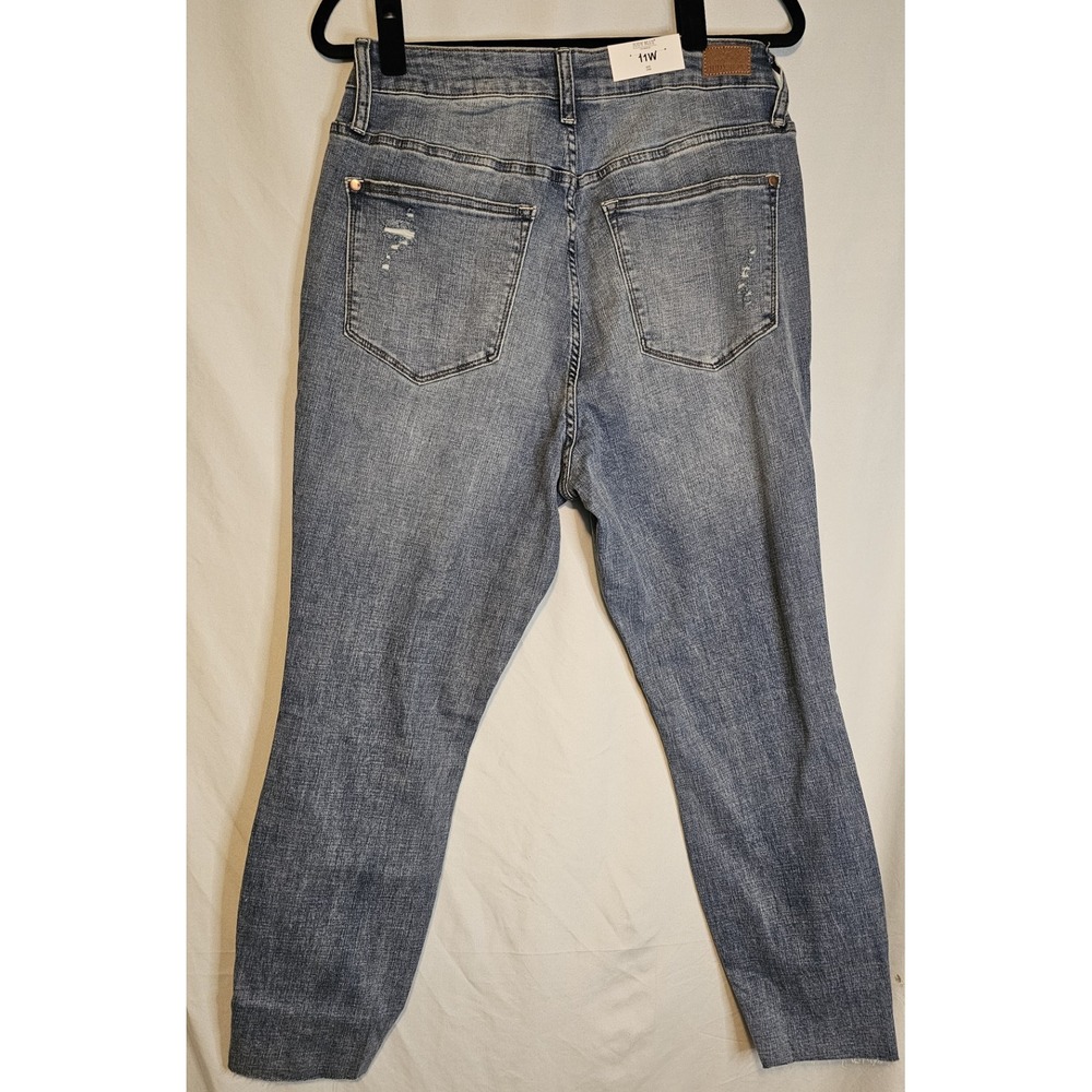 NWT Judy Blue Dandelion Skinny High Waisted Medium Blue size 11W - Picture 2 of 7